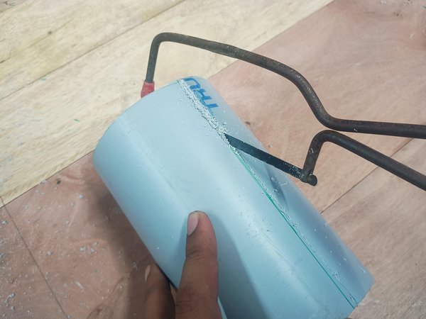 PVC 시트 준비 및 평탄화