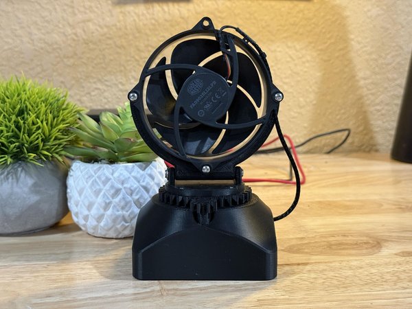 소개: CPU 쿨러로 만든 진동 책상용 선풍기
