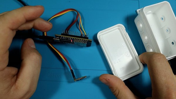 그것을 케이스에 넣어주세요